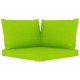 Keturvietė sodo sofa su šviesiai žalios spalvos pagalvėlėmis