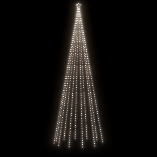 Kalėdų eglutė su kuoliuku, 500cm, 732 šaltos baltos spalvos LED